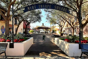 FIELD TRIP: Cocoa Village Photo Walk